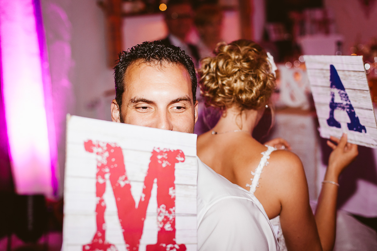Melli-und-Andy-Hochzeitsreportage-Farbe-web-Foto-Avec-Amis-652